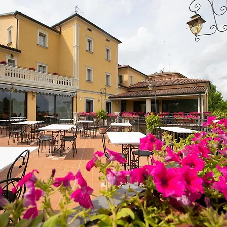 Hotel Cane 3*