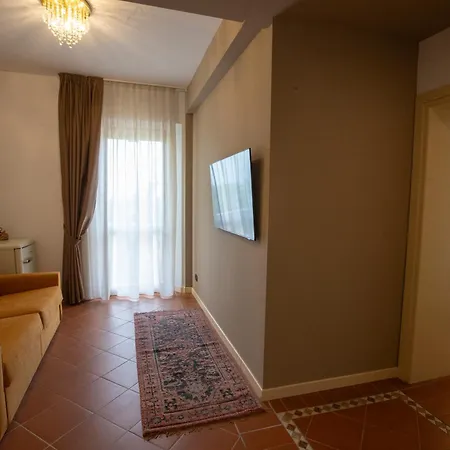 Cane Hotel 3*