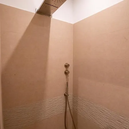 Cane ホテル ドッツア